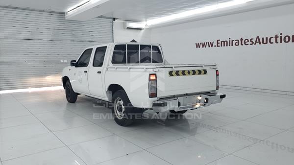 Photo 6 VIN: JN6DD23SX7X216211 - NISSAN PICKUP 