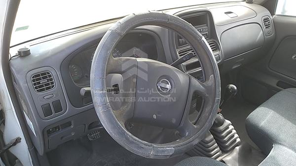 Photo 11 VIN: JN6DD23Y57X043265 - NISSAN PICKUP 