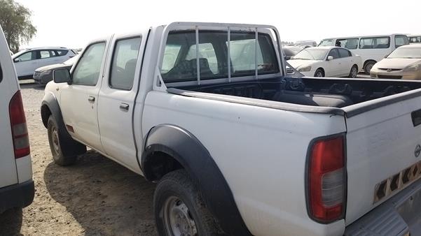 Photo 7 VIN: JN6DD23Y58X044482 - NISSAN PICKUP 