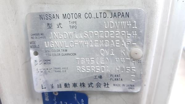 Photo 2 VIN: JN6DW11S09Z022964 - NISSAN CIVILIAN 