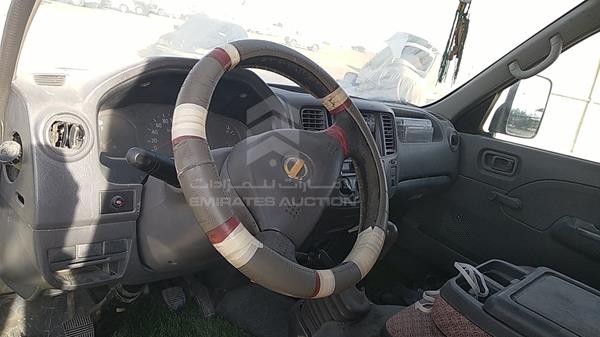 Photo 12 VIN: JN6FE52SX3X401104 - NISSAN URVAN 