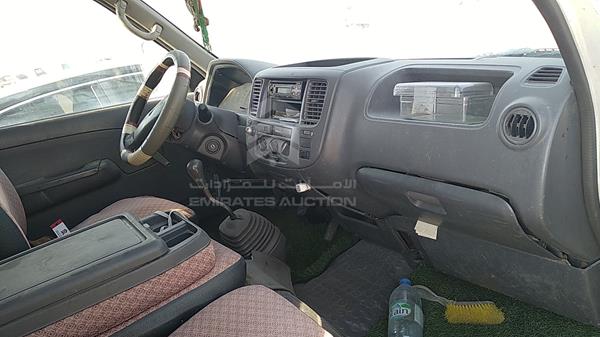 Photo 18 VIN: JN6FE52SX3X401104 - NISSAN URVAN 