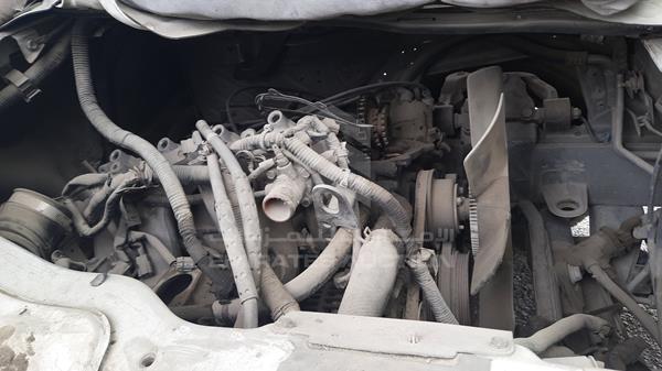 Photo 28 VIN: JN6FE54S67X438282 - NISSAN URVAN 