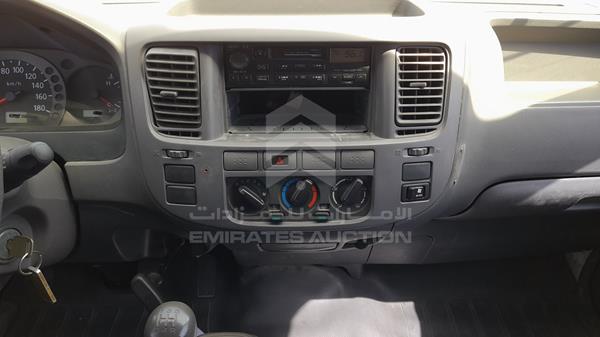 Photo 17 VIN: JN6FE54S76X421831 - NISSAN URVAN 