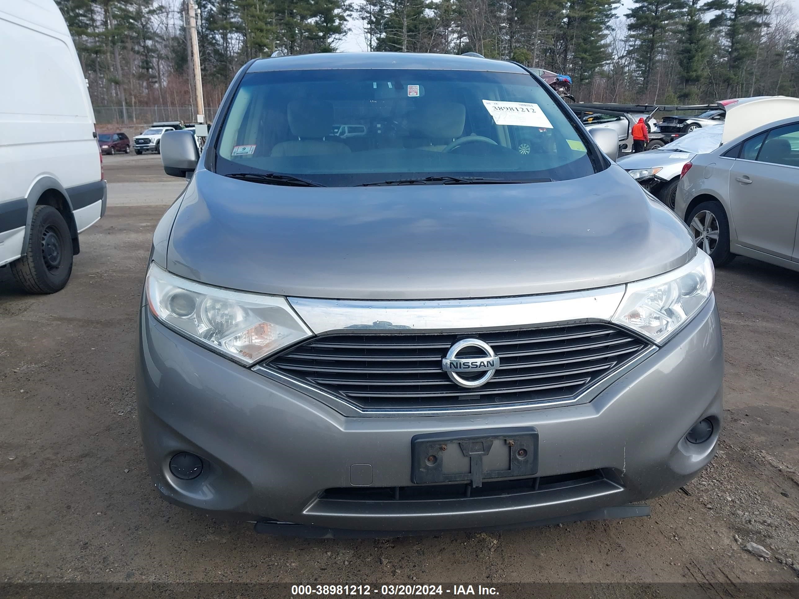 Photo 5 VIN: JN8AE2KP0C9042720 - NISSAN QUEST 