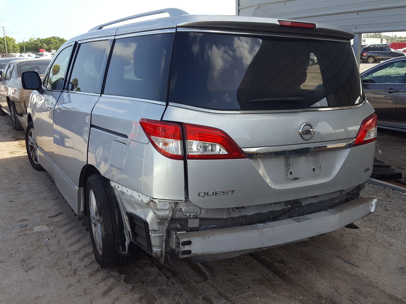 Photo 2 VIN: JN8AE2KP0F9133278 - NISSAN QUEST S 