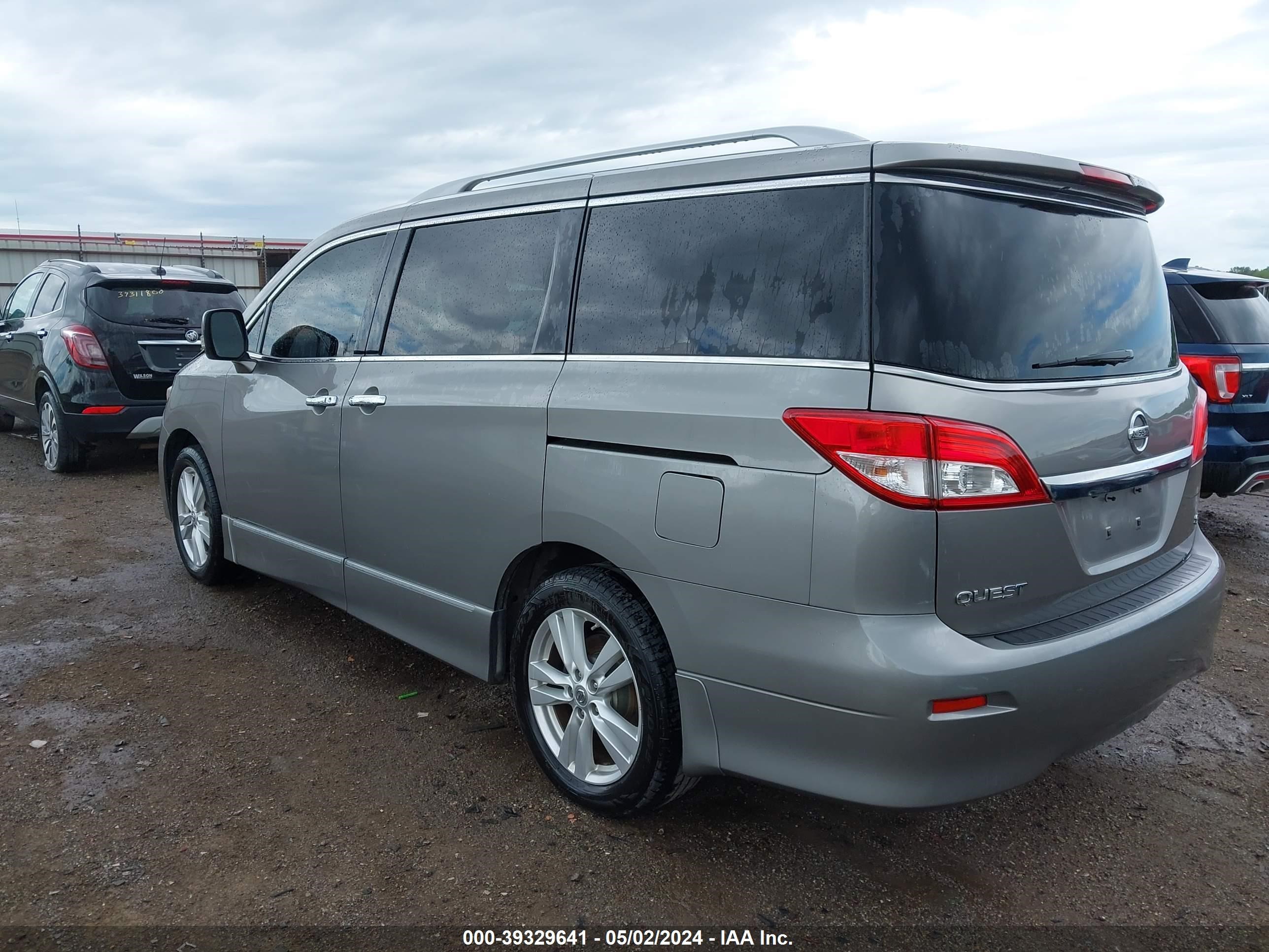 Photo 2 VIN: JN8AE2KP1D9062251 - NISSAN QUEST 