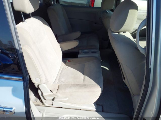 Photo 7 VIN: JN8AE2KP1G9156859 - NISSAN QUEST 