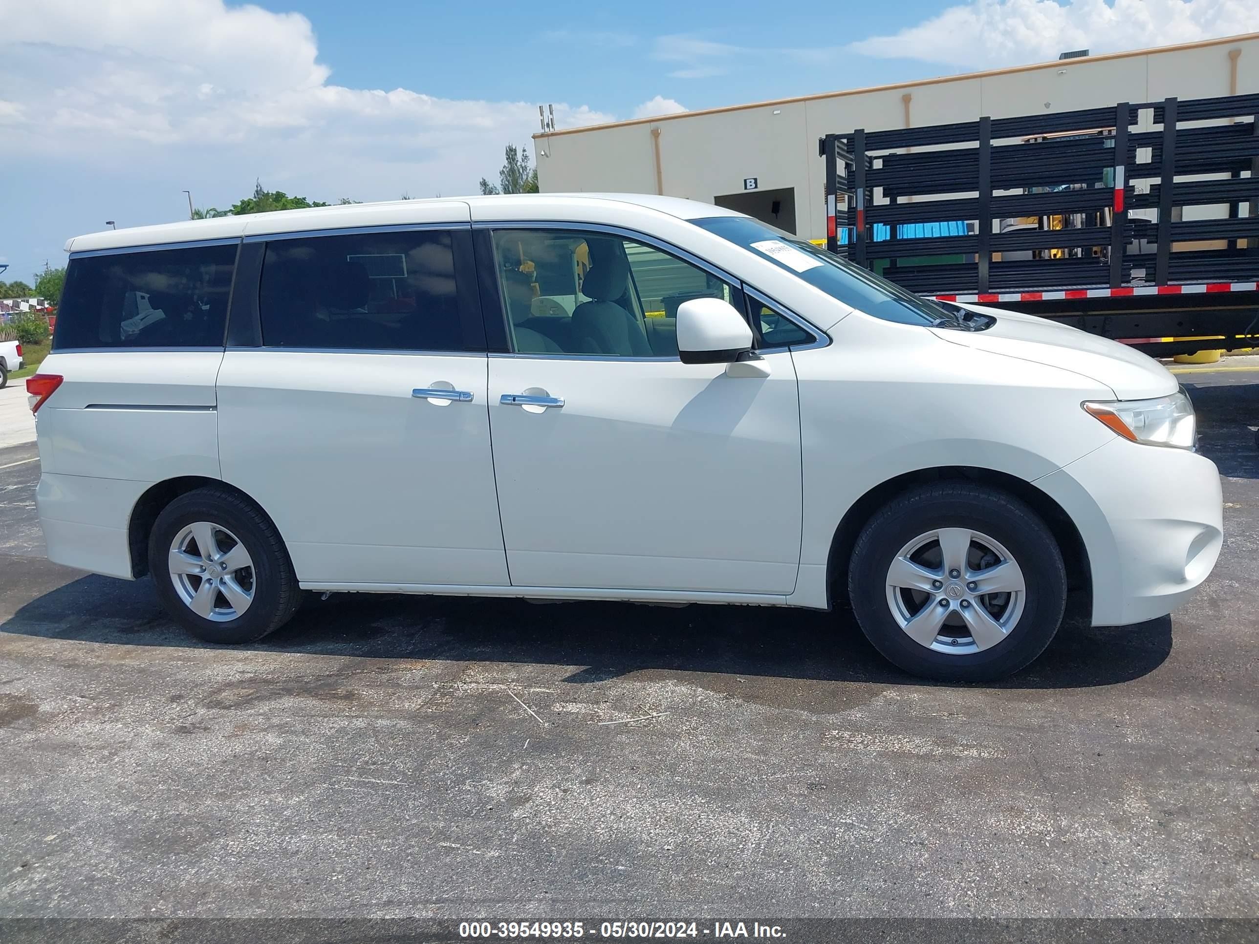 Photo 11 VIN: JN8AE2KP2E9100670 - NISSAN QUEST 