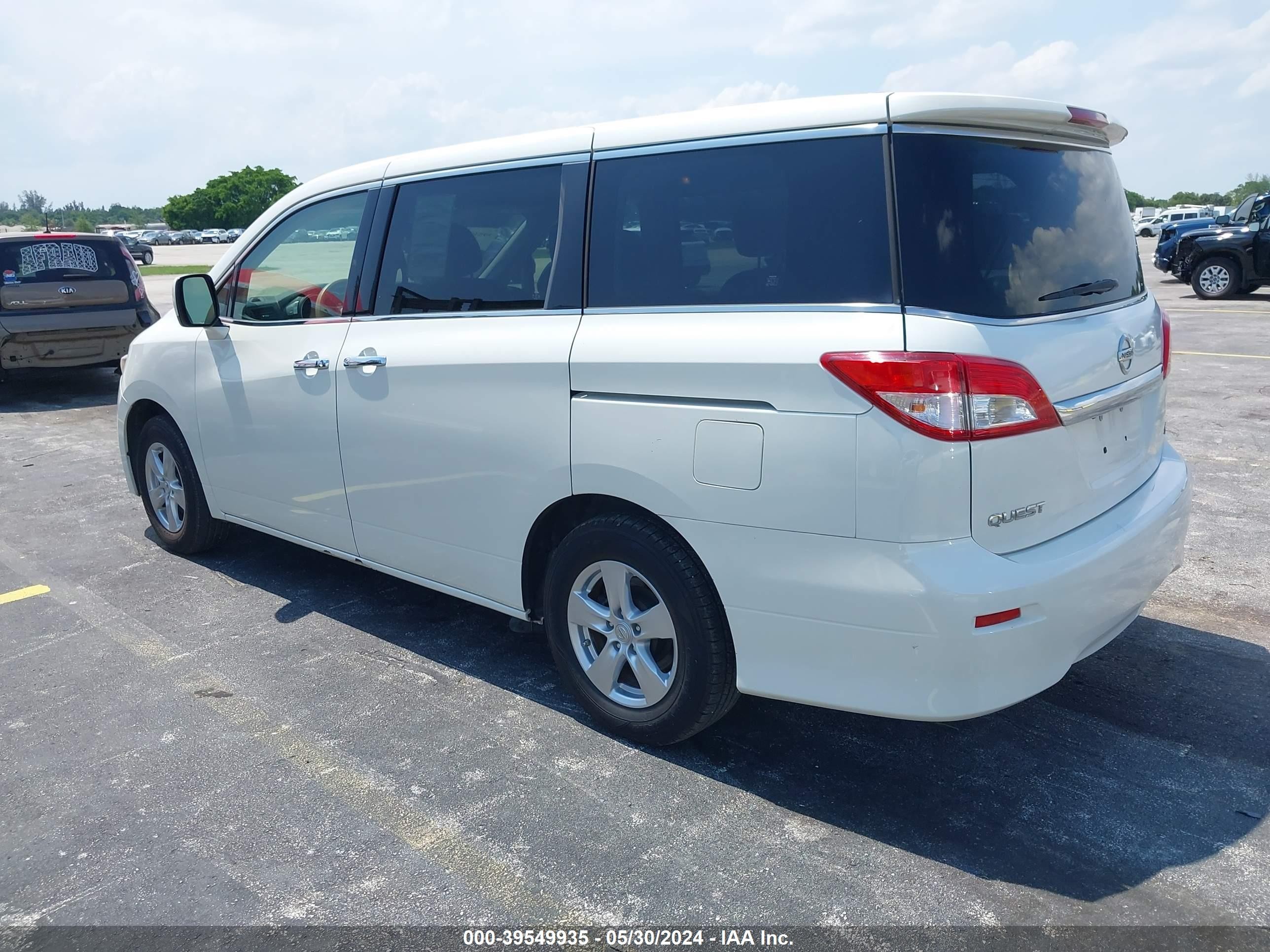 Photo 2 VIN: JN8AE2KP2E9100670 - NISSAN QUEST 