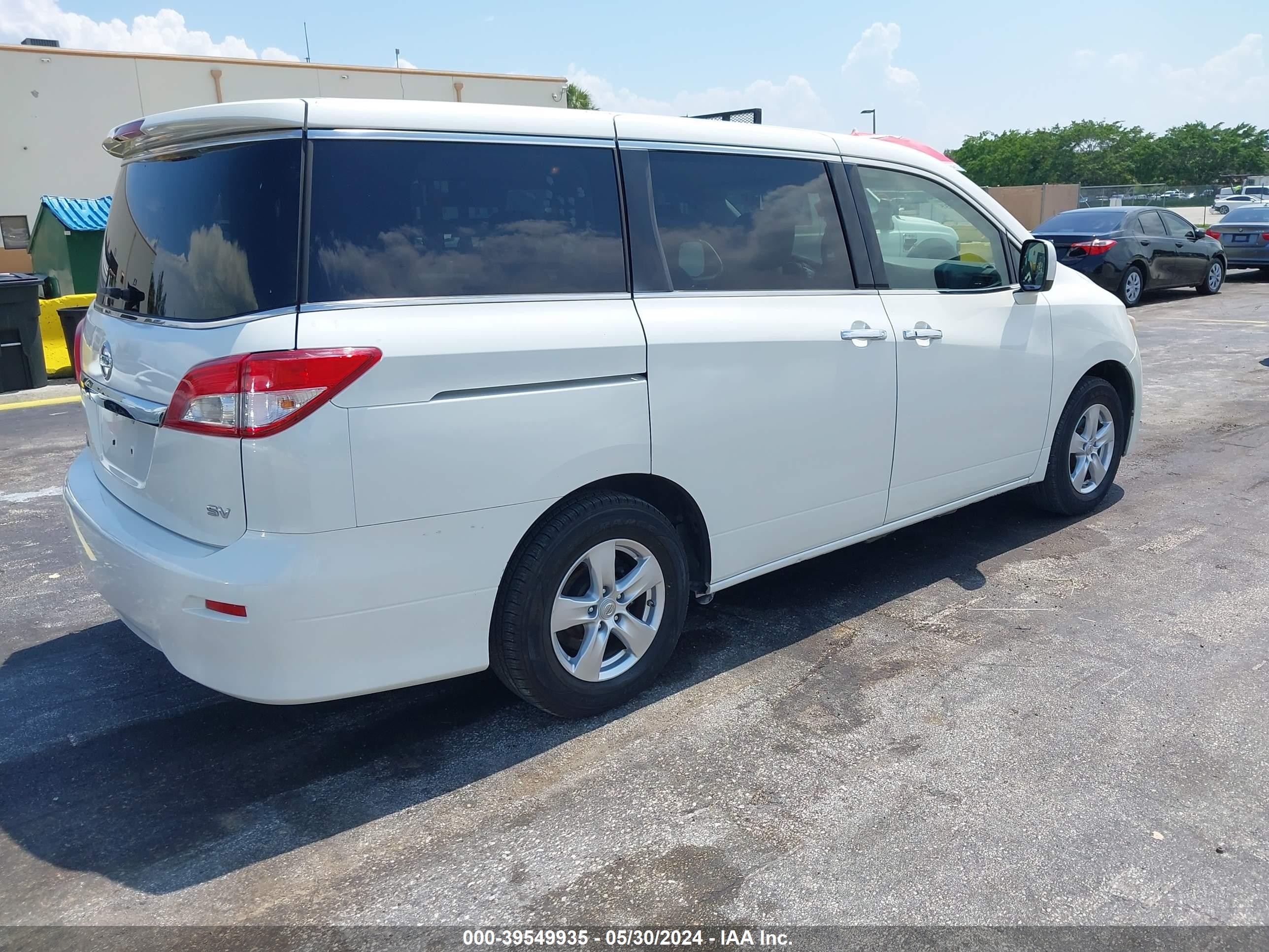 Photo 3 VIN: JN8AE2KP2E9100670 - NISSAN QUEST 