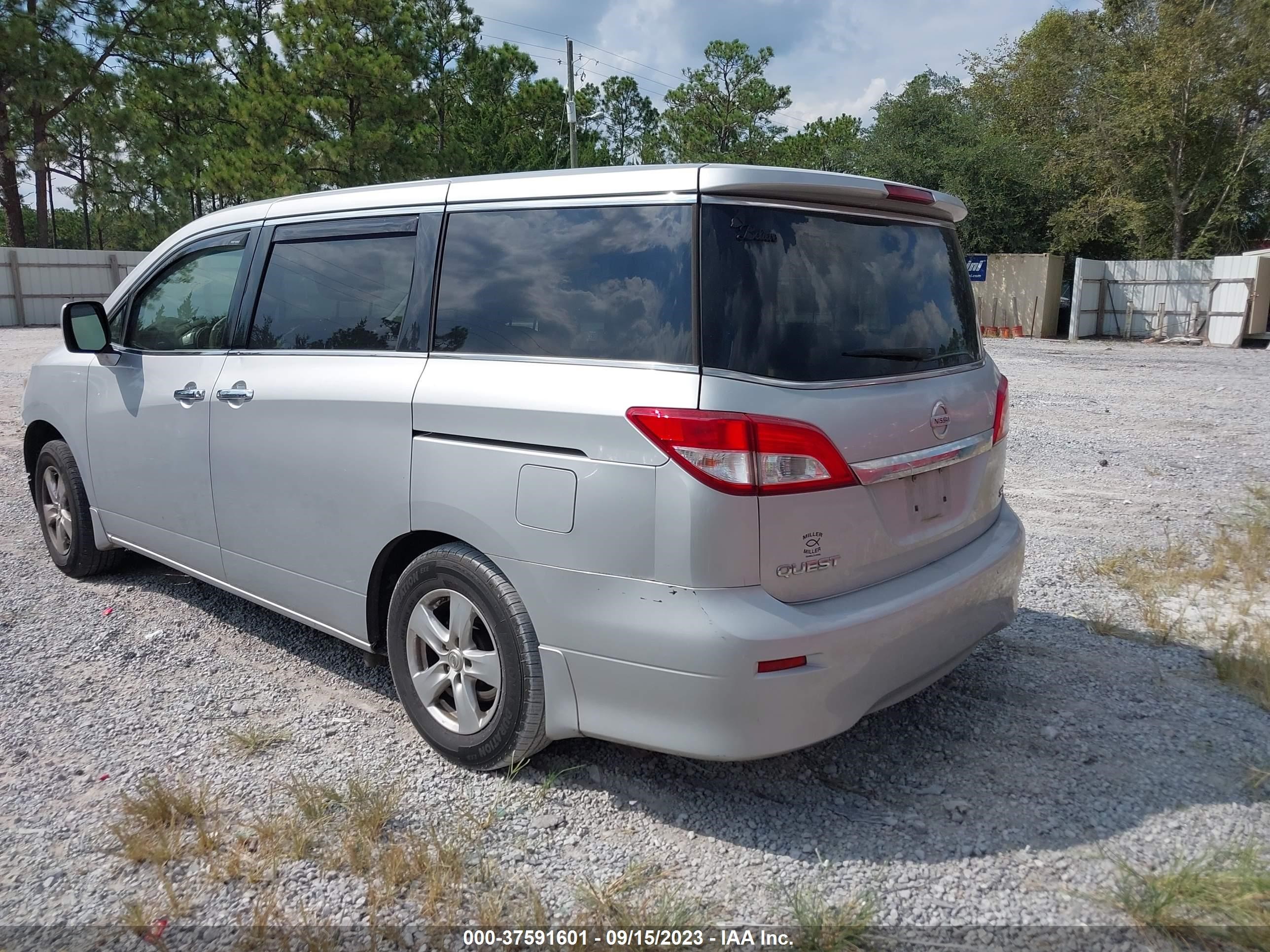 Photo 2 VIN: JN8AE2KP7D9066496 - NISSAN QUEST 