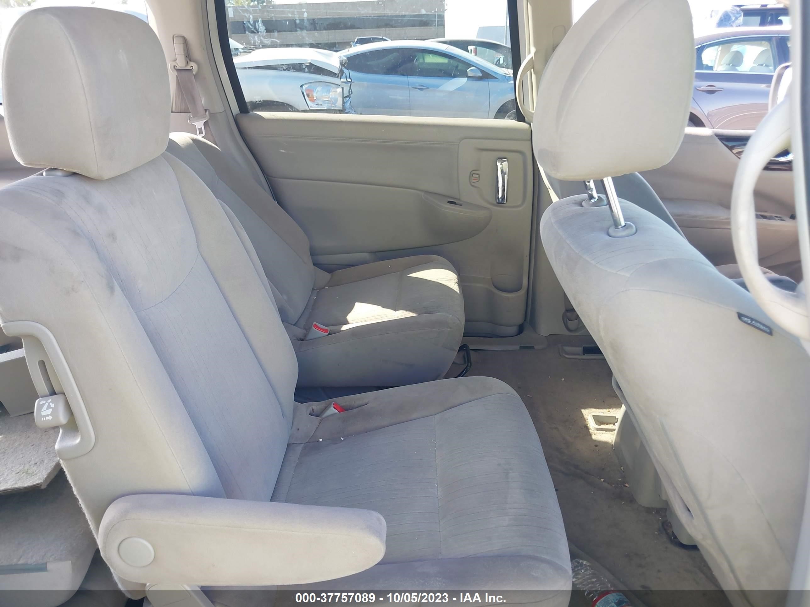 Photo 7 VIN: JN8AE2KP9G9152168 - NISSAN QUEST 