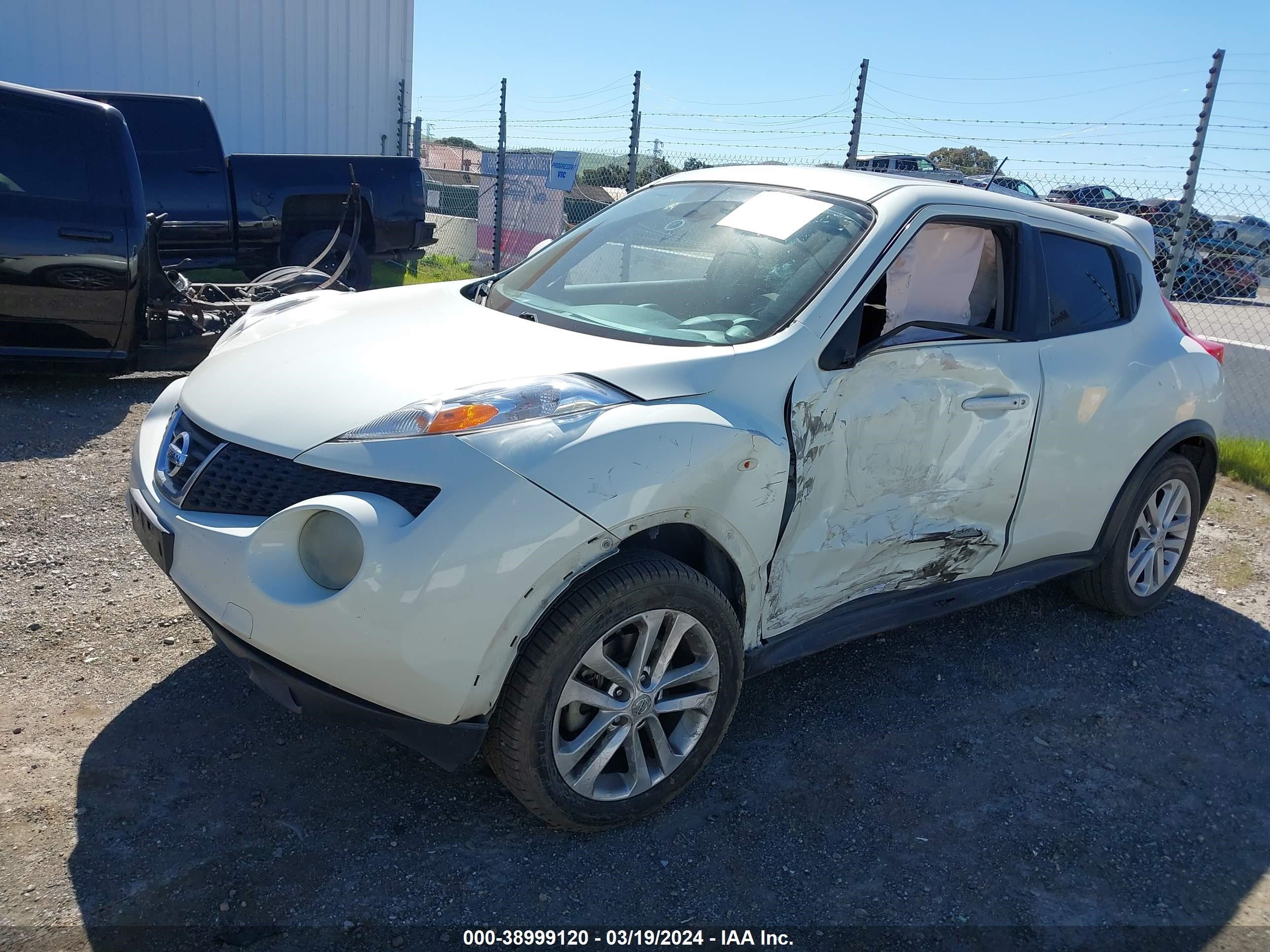 Photo 1 VIN: JN8AF5MR1CT113715 - NISSAN JUKE 