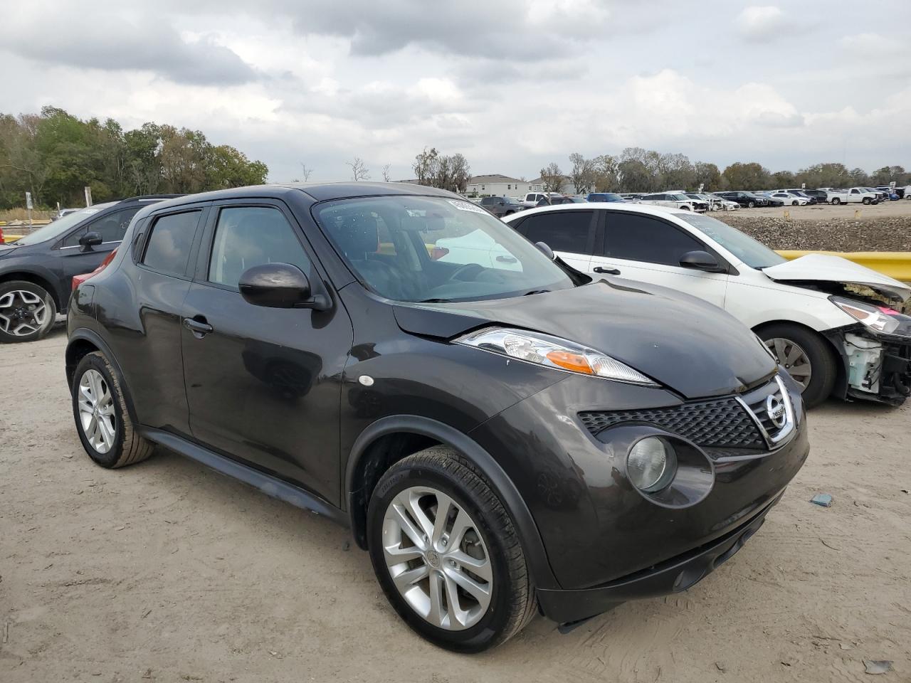 Photo 3 VIN: JN8AF5MR3BT021472 - NISSAN JUKE 