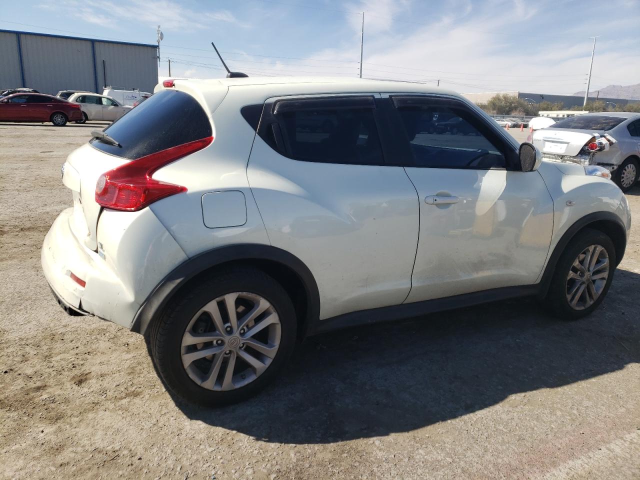 Photo 2 VIN: JN8AF5MR3CT102859 - NISSAN JUKE 