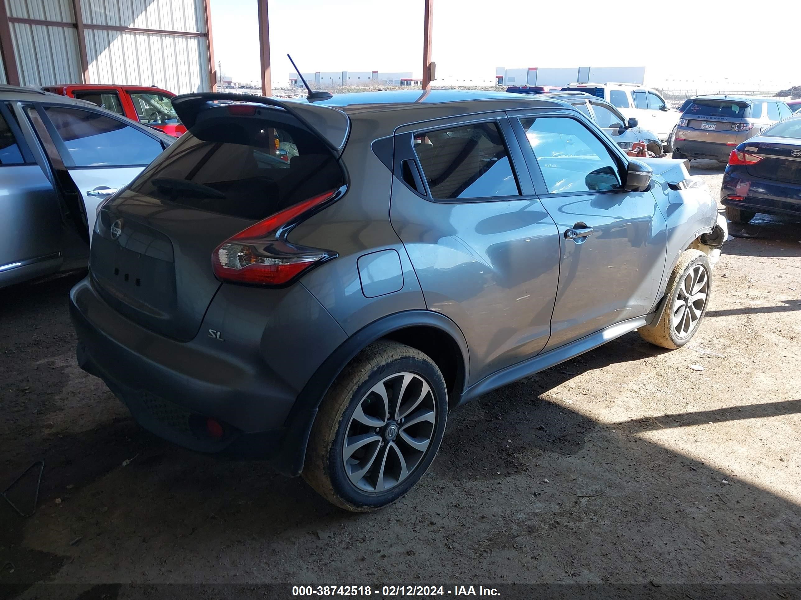 Photo 3 VIN: JN8AF5MR3HT705088 - NISSAN JUKE 