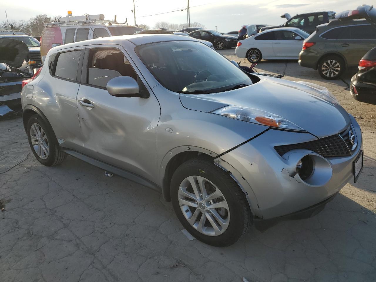 Photo 3 VIN: JN8AF5MR4CT103969 - NISSAN JUKE 