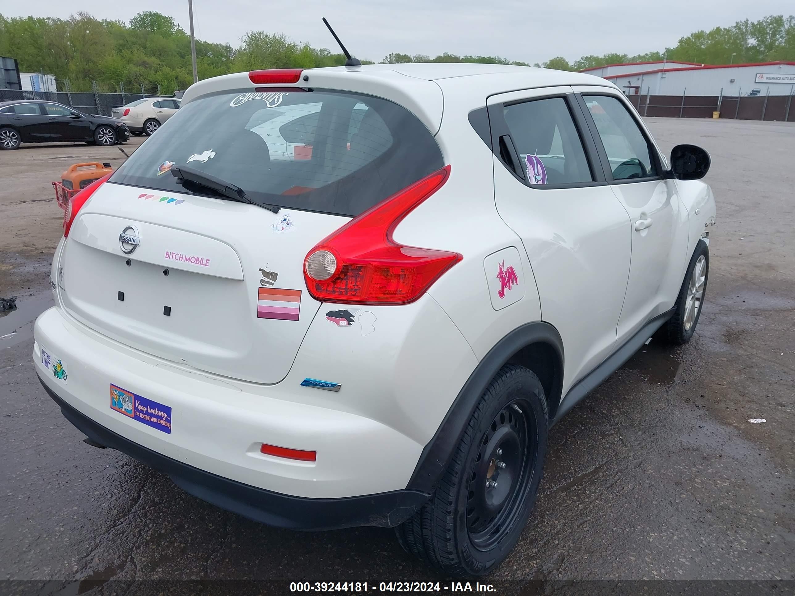 Photo 3 VIN: JN8AF5MR4ET357412 - NISSAN JUKE 