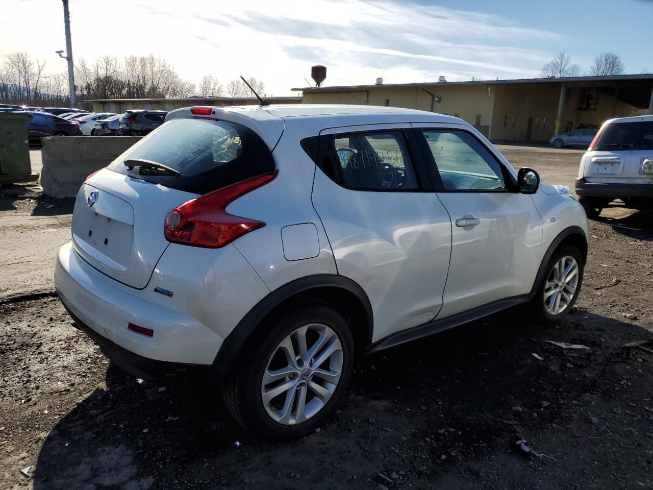 Photo 2 VIN: JN8AF5MR5DT223927 - NISSAN JUKE 