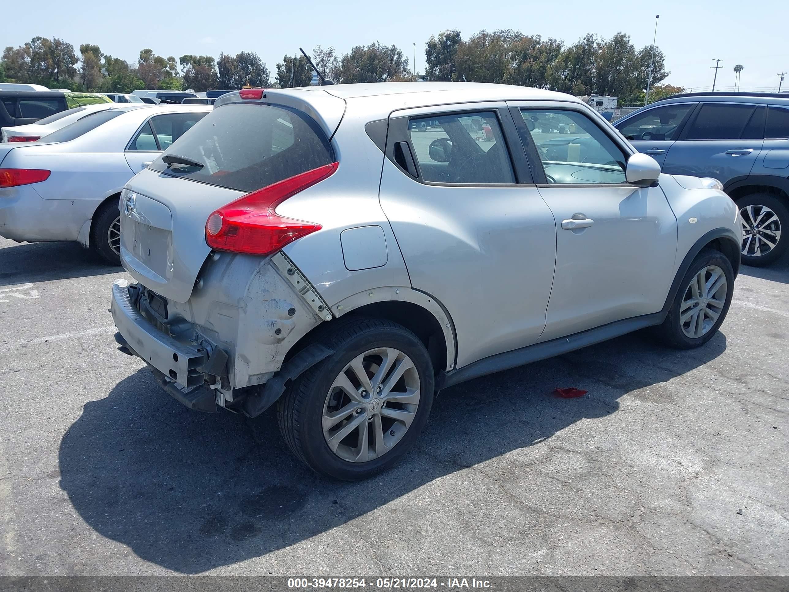 Photo 3 VIN: JN8AF5MR6DT204139 - NISSAN JUKE 