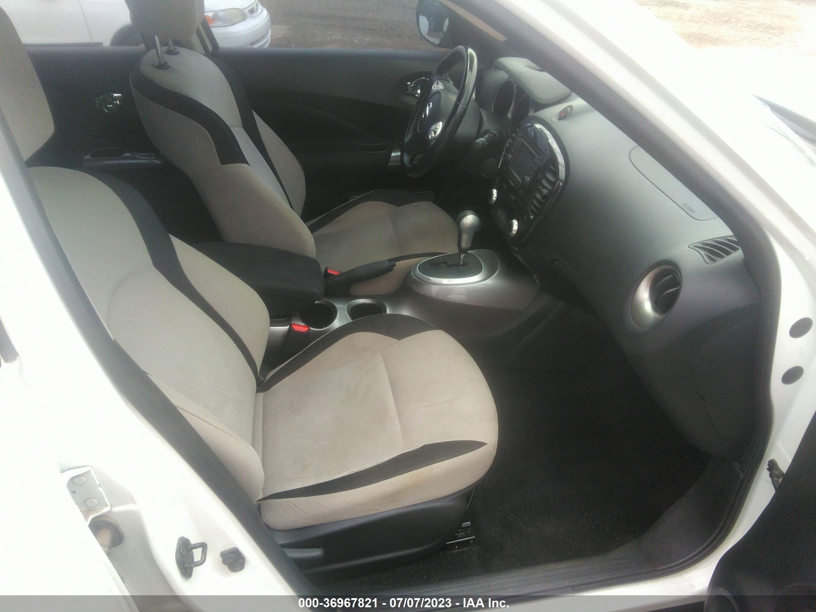 Photo 4 VIN: JN8AF5MR7DT212170 - NISSAN JUKE 