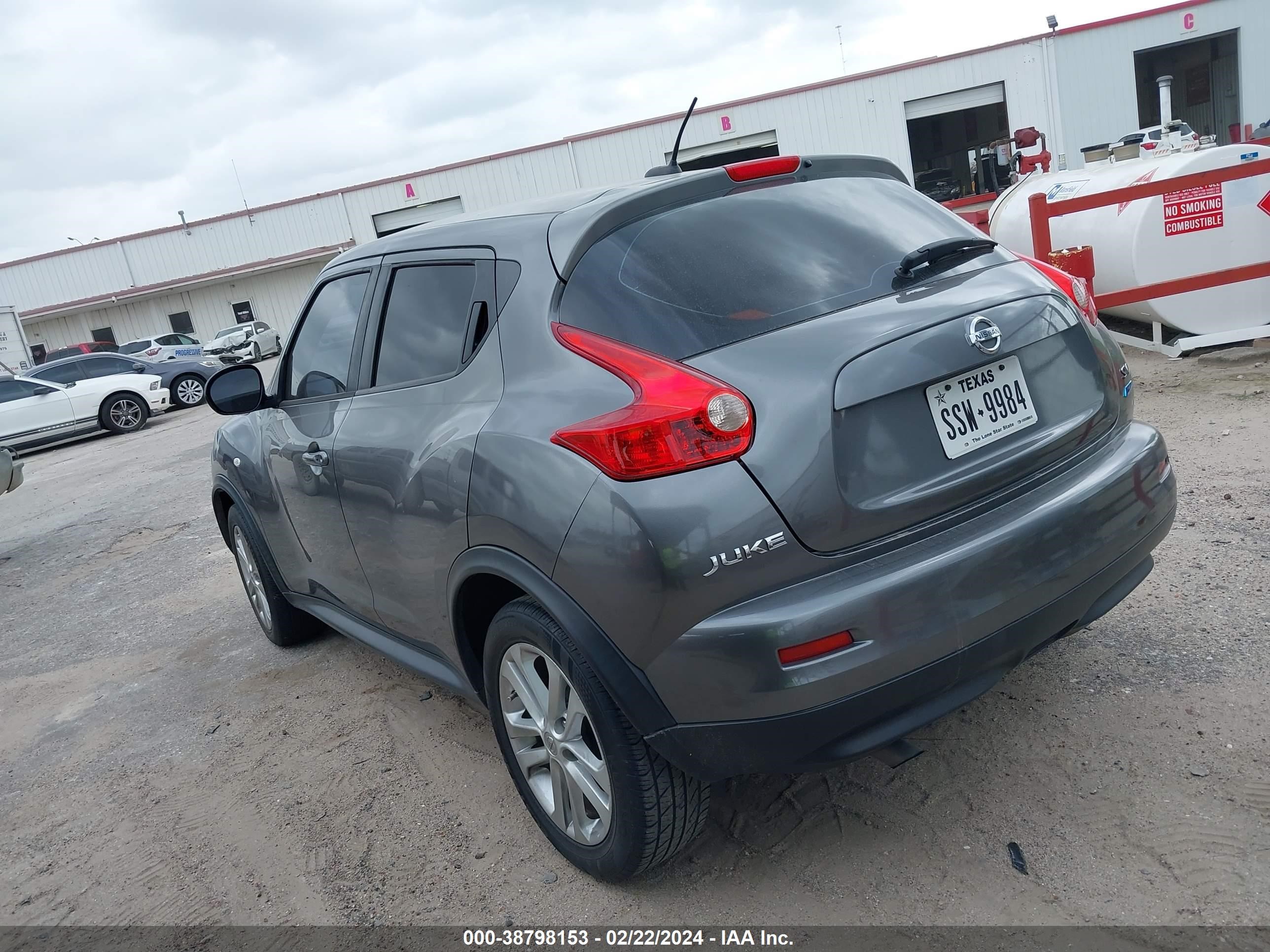 Photo 2 VIN: JN8AF5MR7ET355671 - NISSAN JUKE 