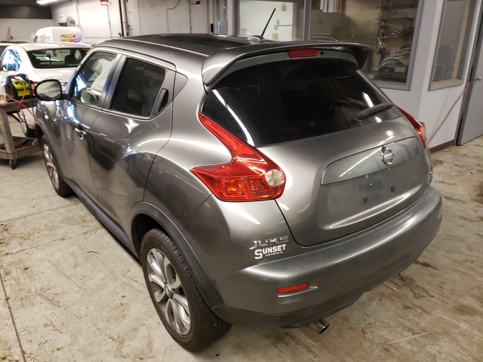 Photo 2 VIN: JN8AF5MV0CT114027 - NISSAN JUKE S 