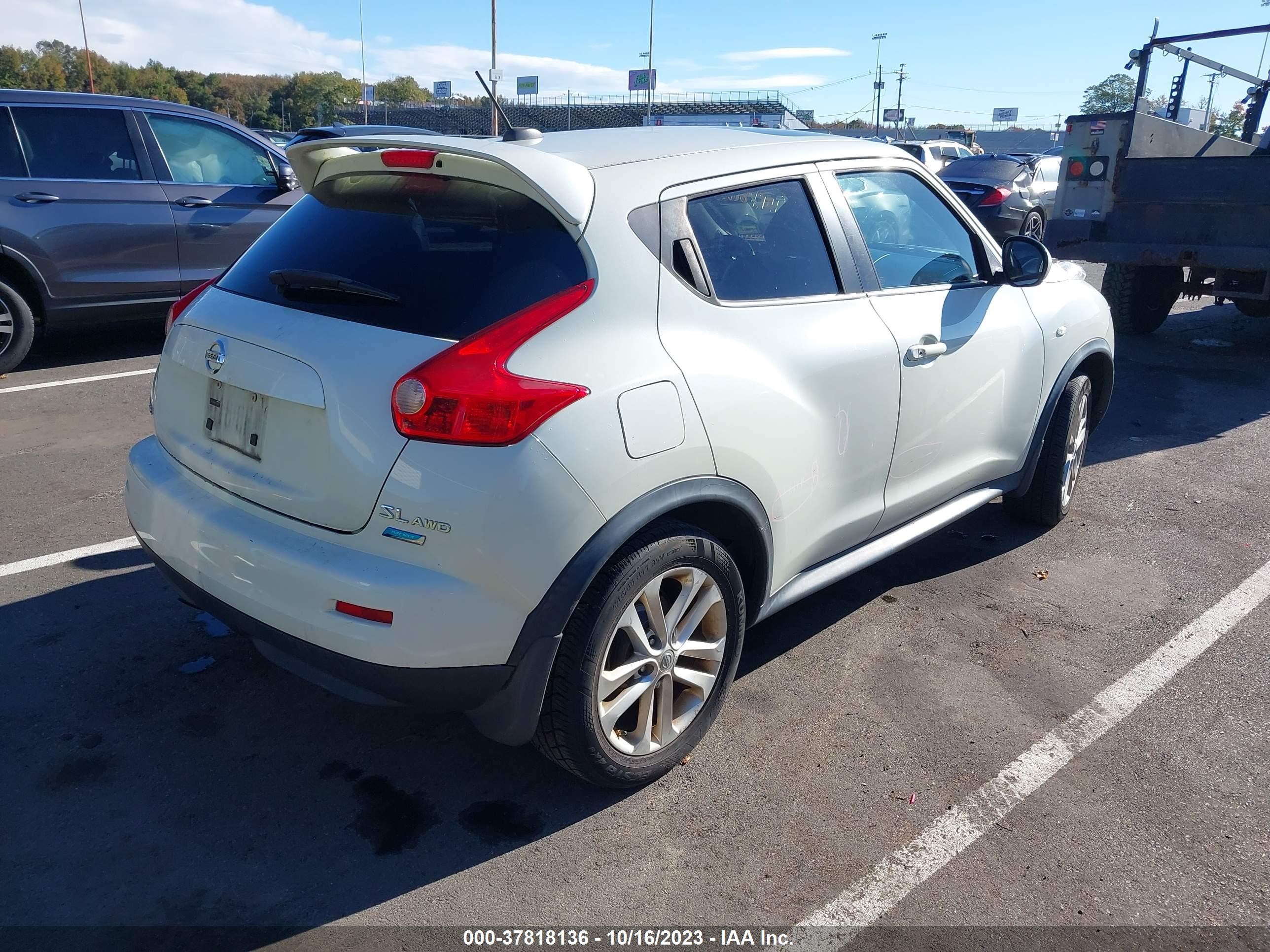 Photo 3 VIN: JN8AF5MV0CT116909 - NISSAN JUKE 