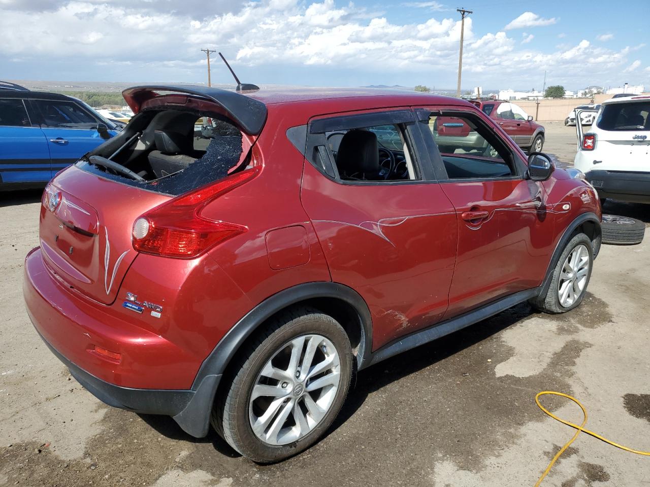 Photo 2 VIN: JN8AF5MV0CT127702 - NISSAN JUKE 