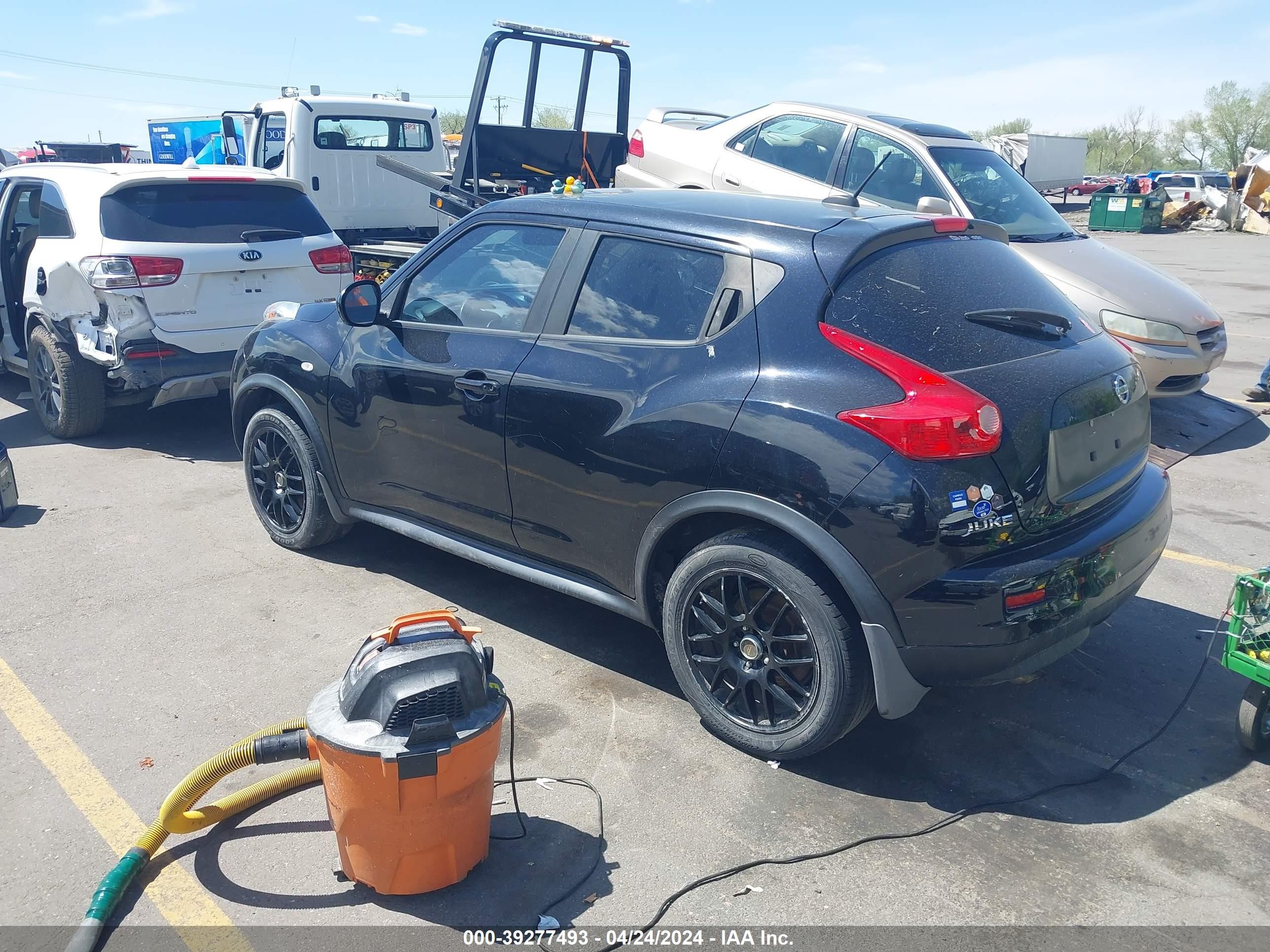 Photo 2 VIN: JN8AF5MV1CT121049 - NISSAN JUKE 