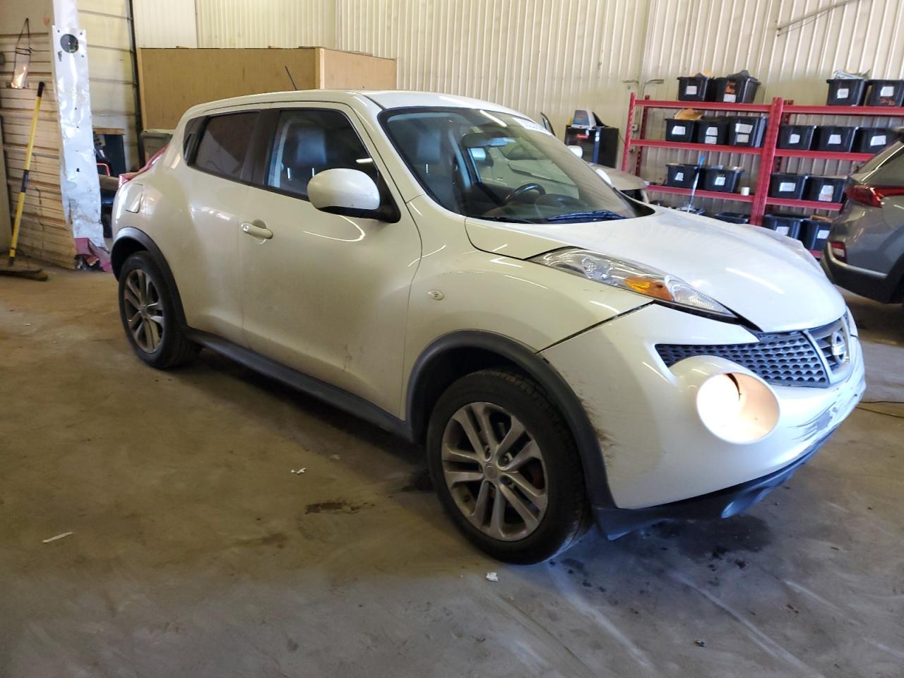 Photo 3 VIN: JN8AF5MV4DT211796 - NISSAN JUKE 