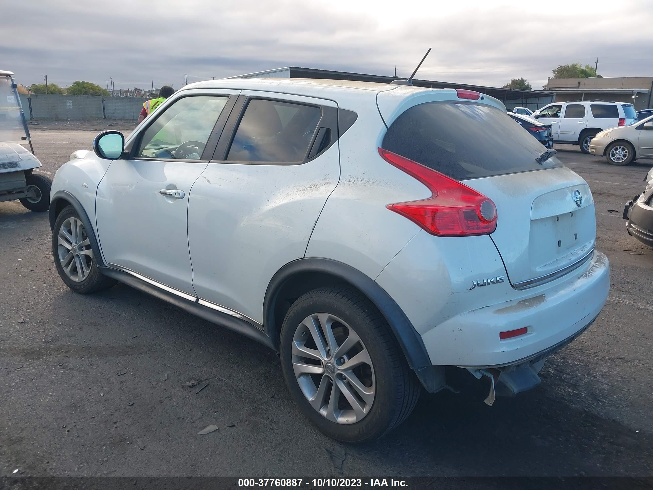 Photo 2 VIN: JN8AF5MV4DT226086 - NISSAN JUKE 