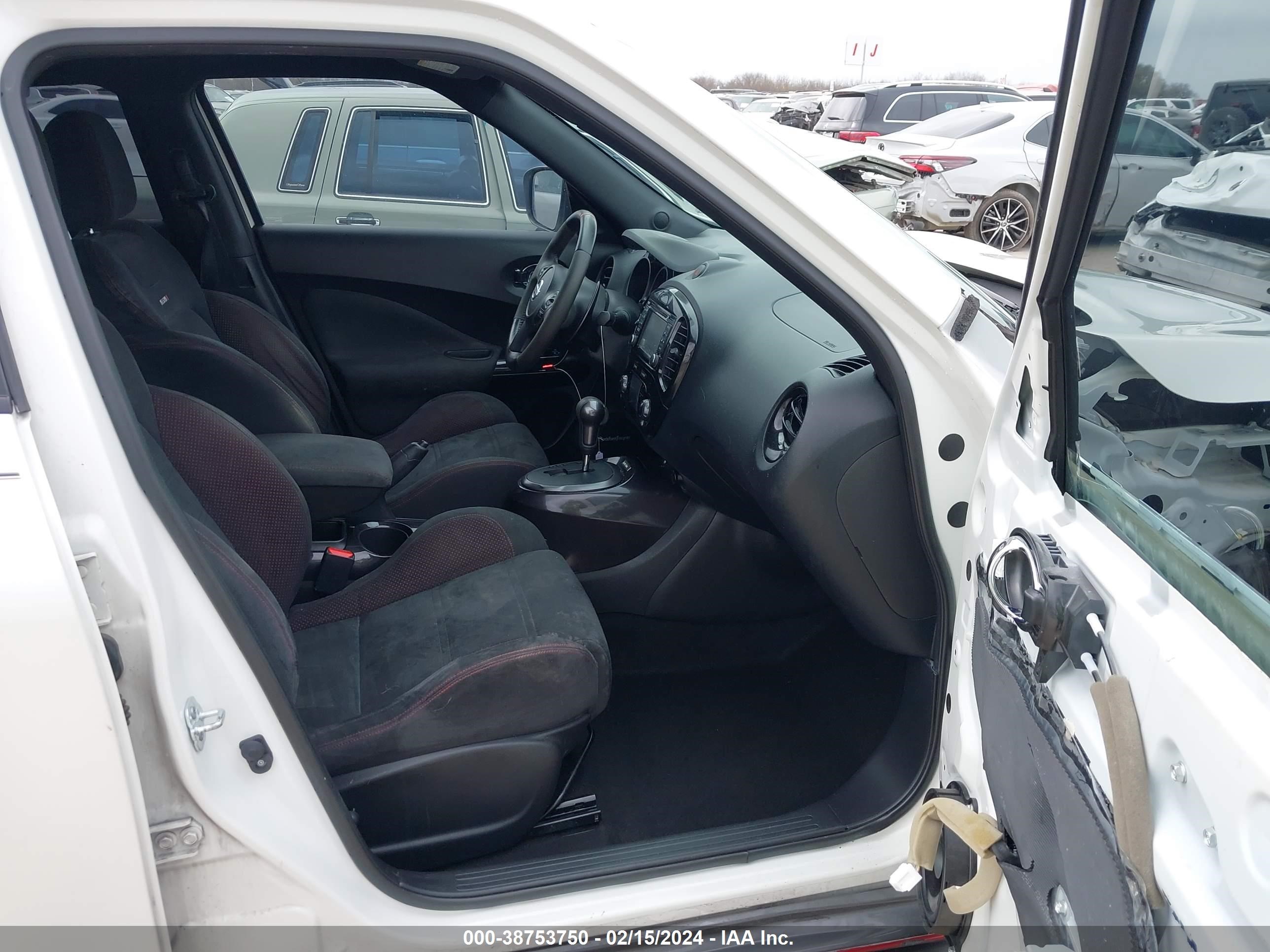 Photo 4 VIN: JN8AF5MV4GT651179 - NISSAN JUKE 