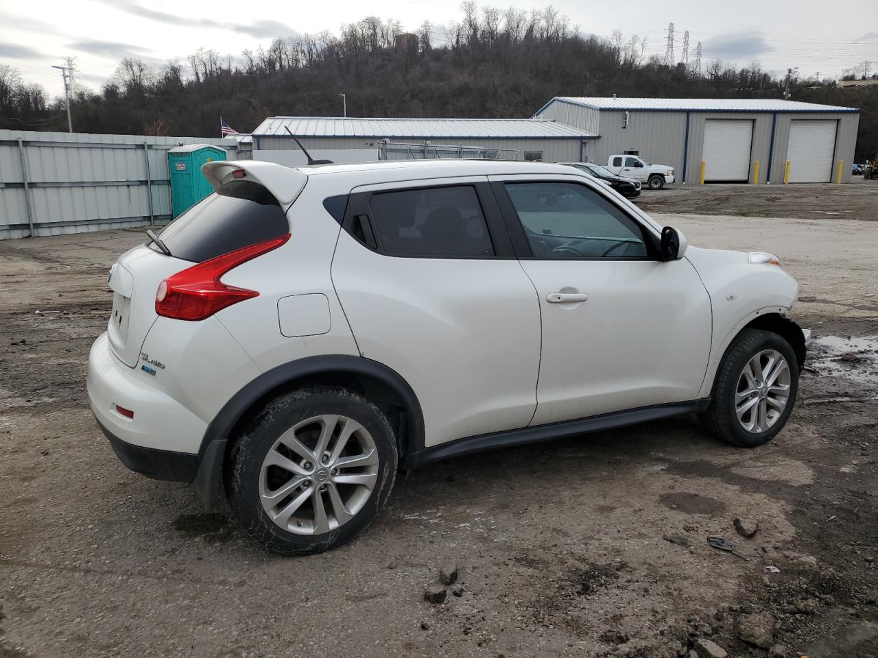 Photo 2 VIN: JN8AF5MV6DT213436 - NISSAN JUKE 