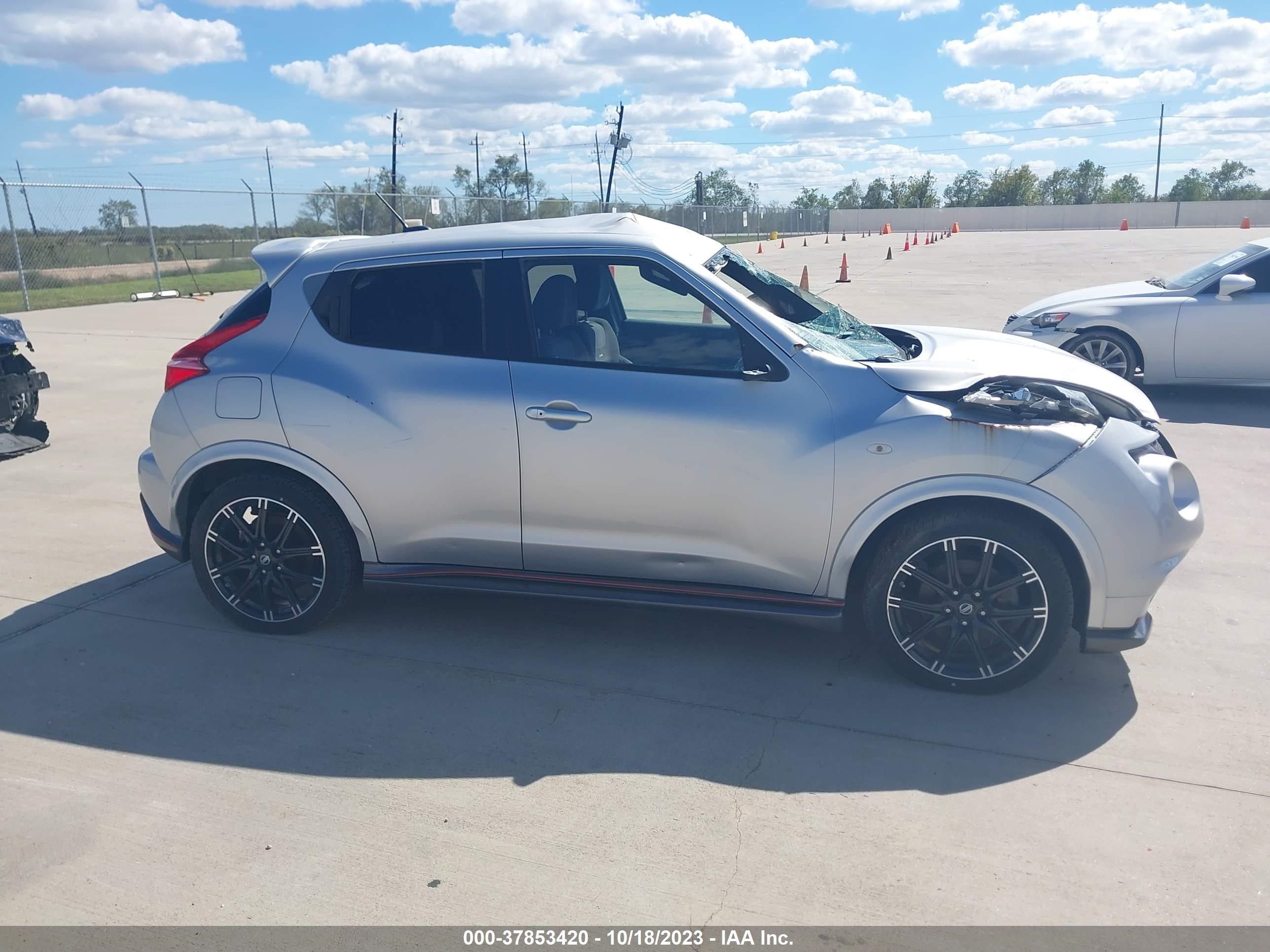 Photo 12 VIN: JN8AF5MV7DT230374 - NISSAN JUKE 