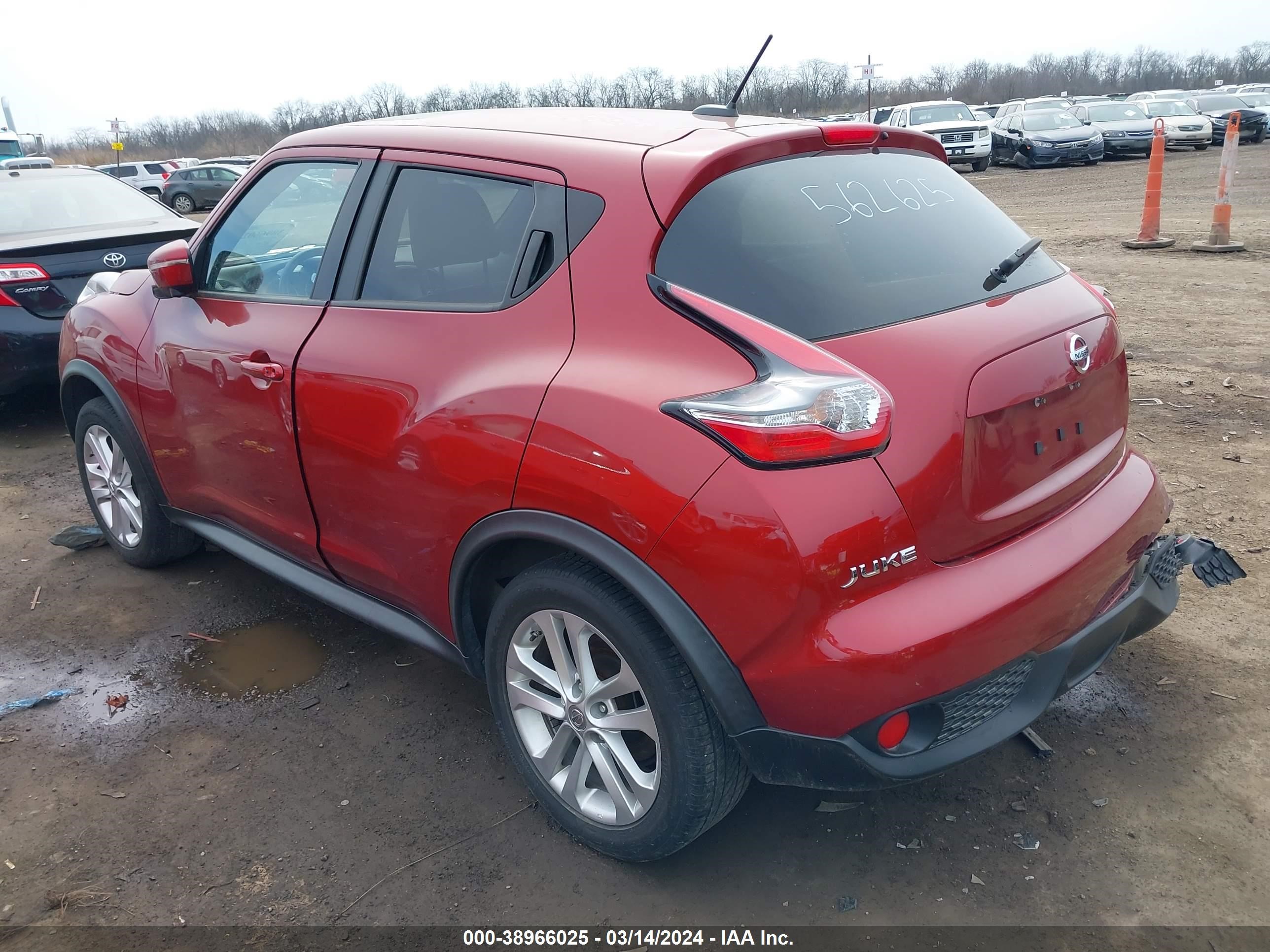 Photo 2 VIN: JN8AF5MV7FT562625 - NISSAN JUKE 