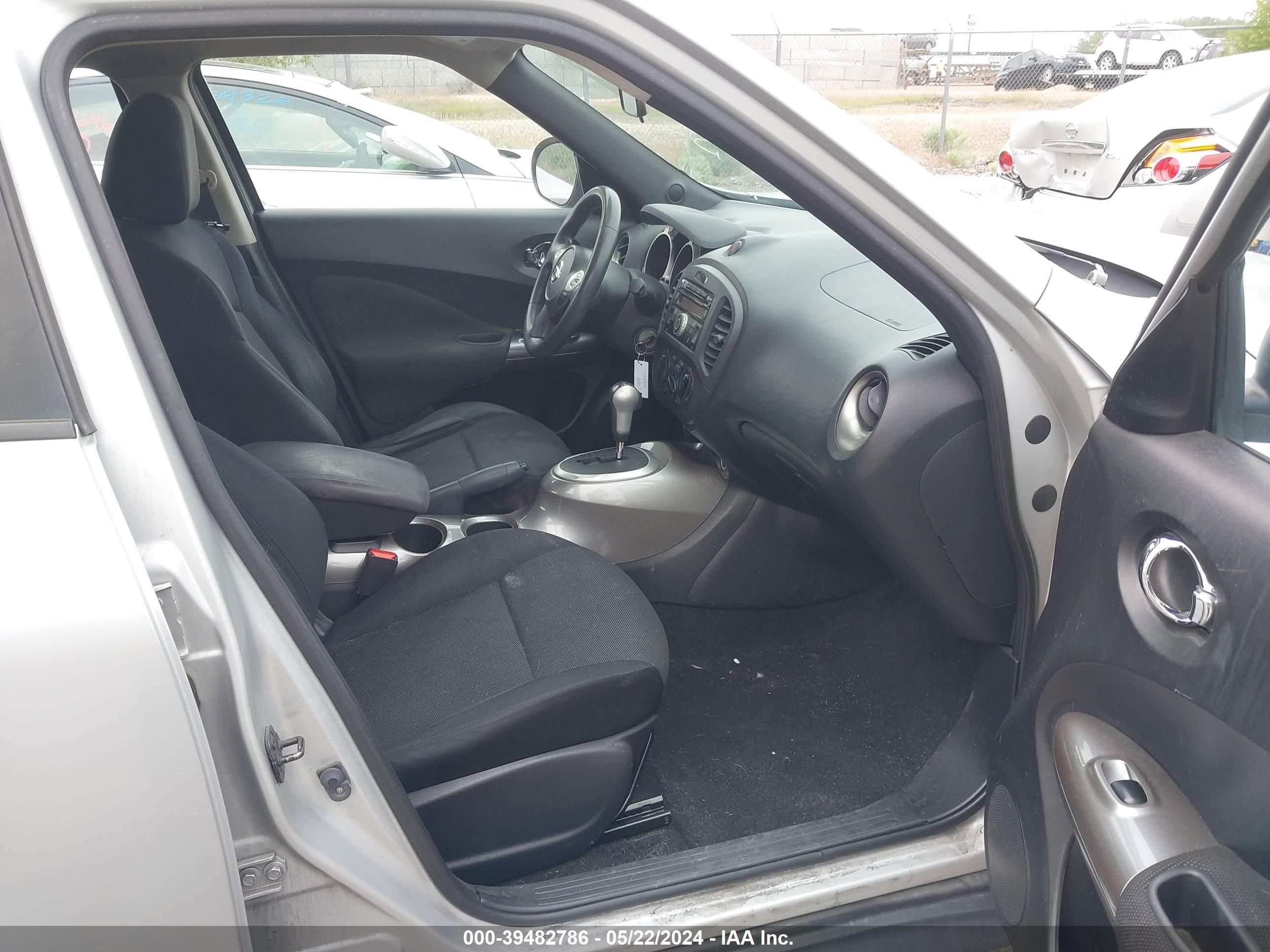 Photo 4 VIN: JN8AF5MV9DT214788 - NISSAN JUKE 