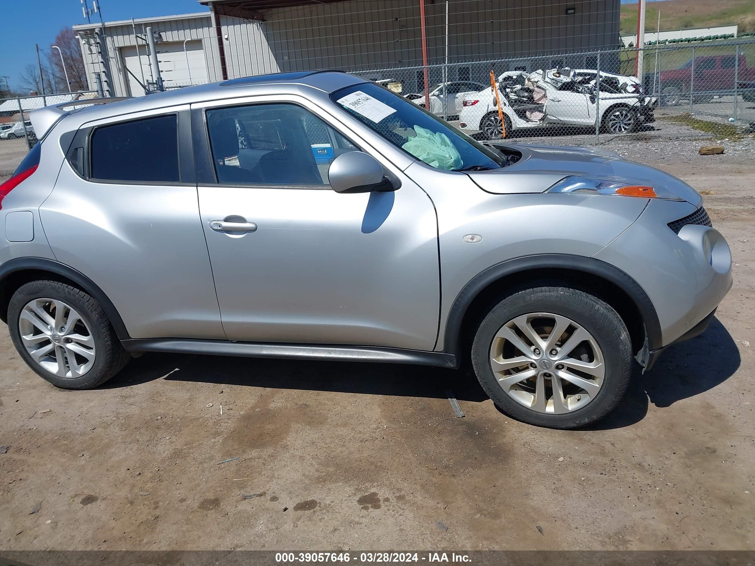 Photo 12 VIN: JN8AF5MV9ET359721 - NISSAN JUKE 