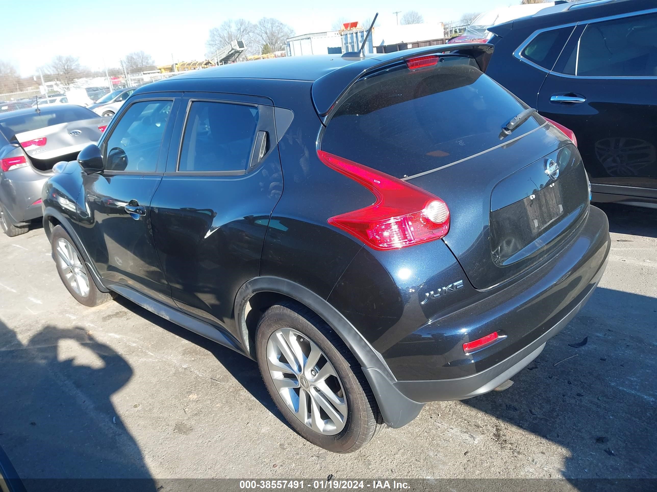 Photo 2 VIN: JN8AF5MVXET357928 - NISSAN JUKE 