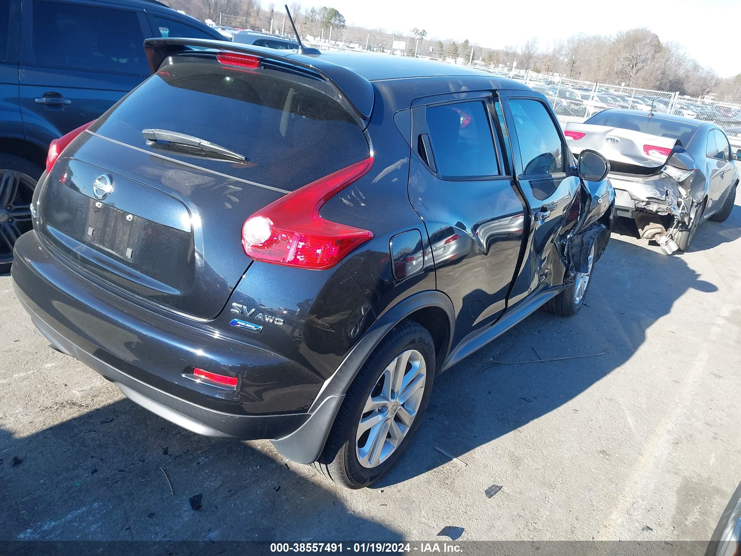 Photo 3 VIN: JN8AF5MVXET357928 - NISSAN JUKE 