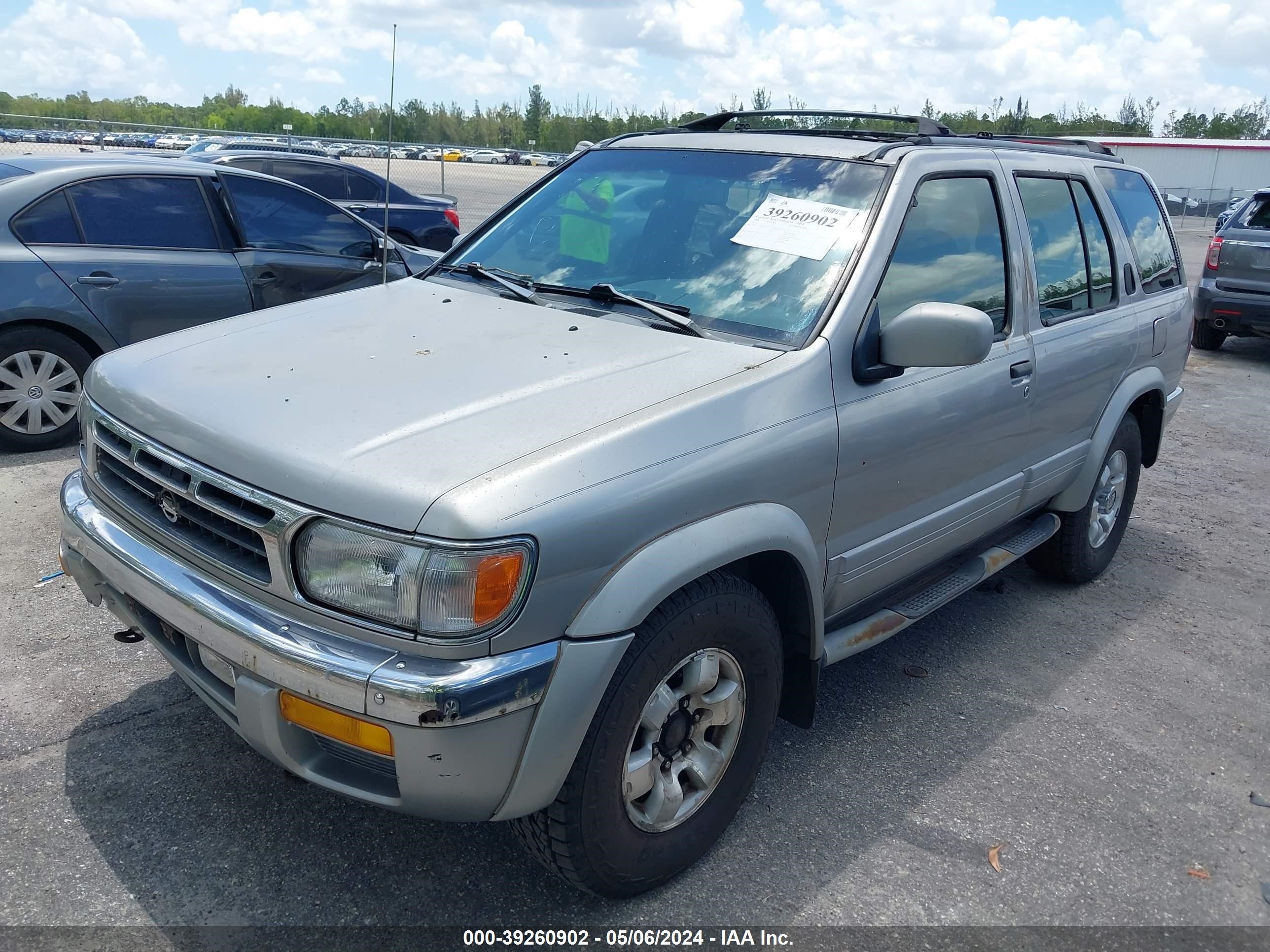 Photo 1 VIN: JN8AR05SXXW326260 - NISSAN PATHFINDER 