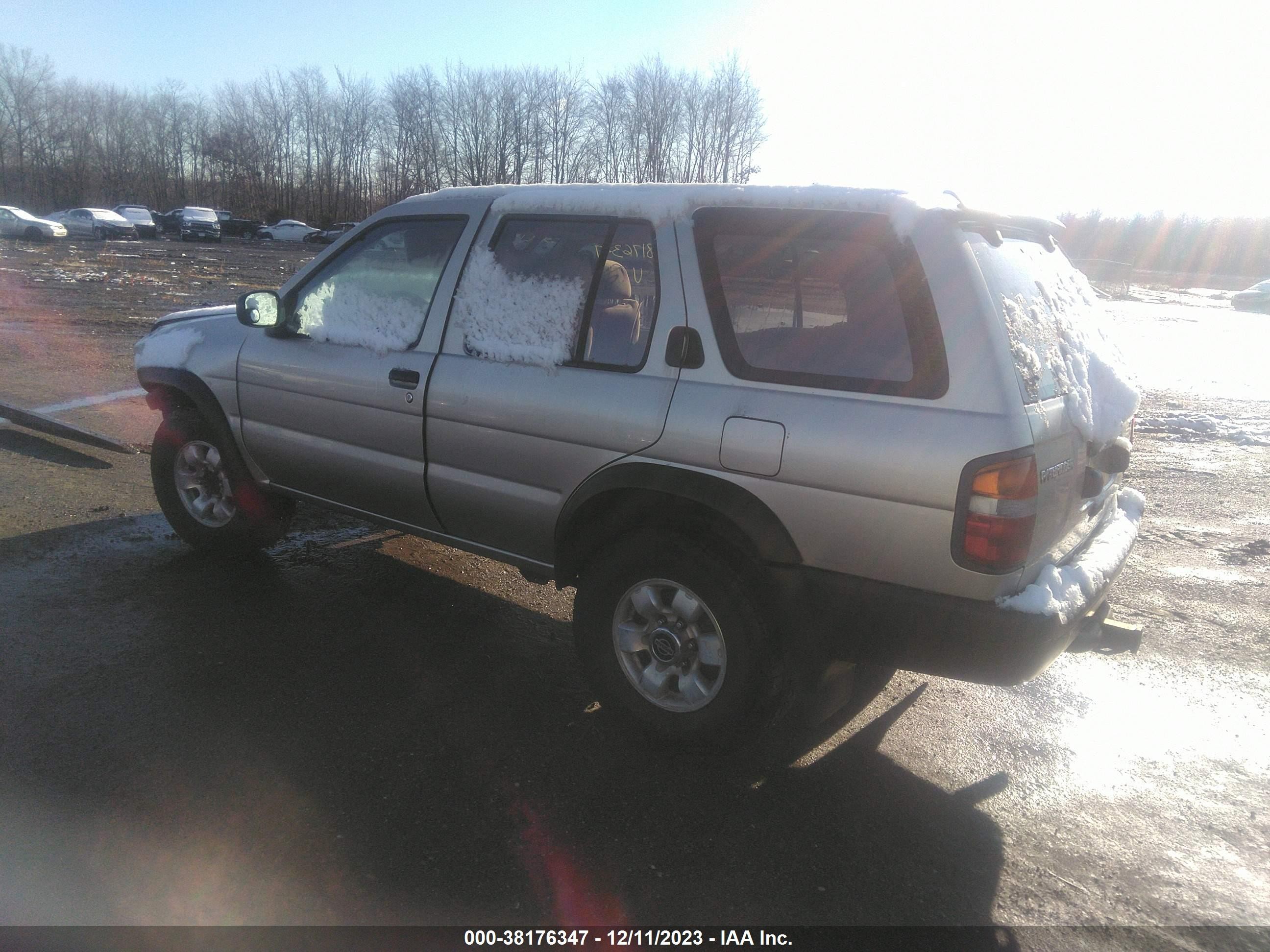 Photo 2 VIN: JN8AR05Y1TW016710 - NISSAN PATHFINDER 