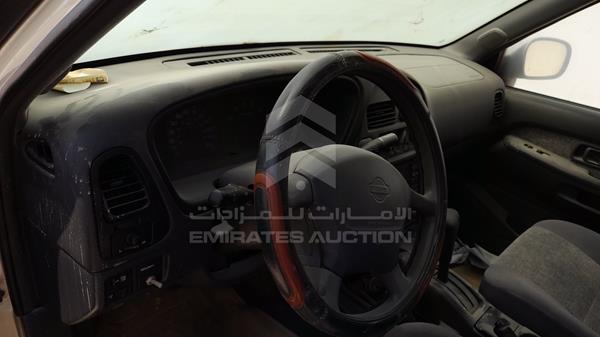 Photo 7 VIN: JN8AR05Y1XW321386 - NISSAN PATHFINDER 