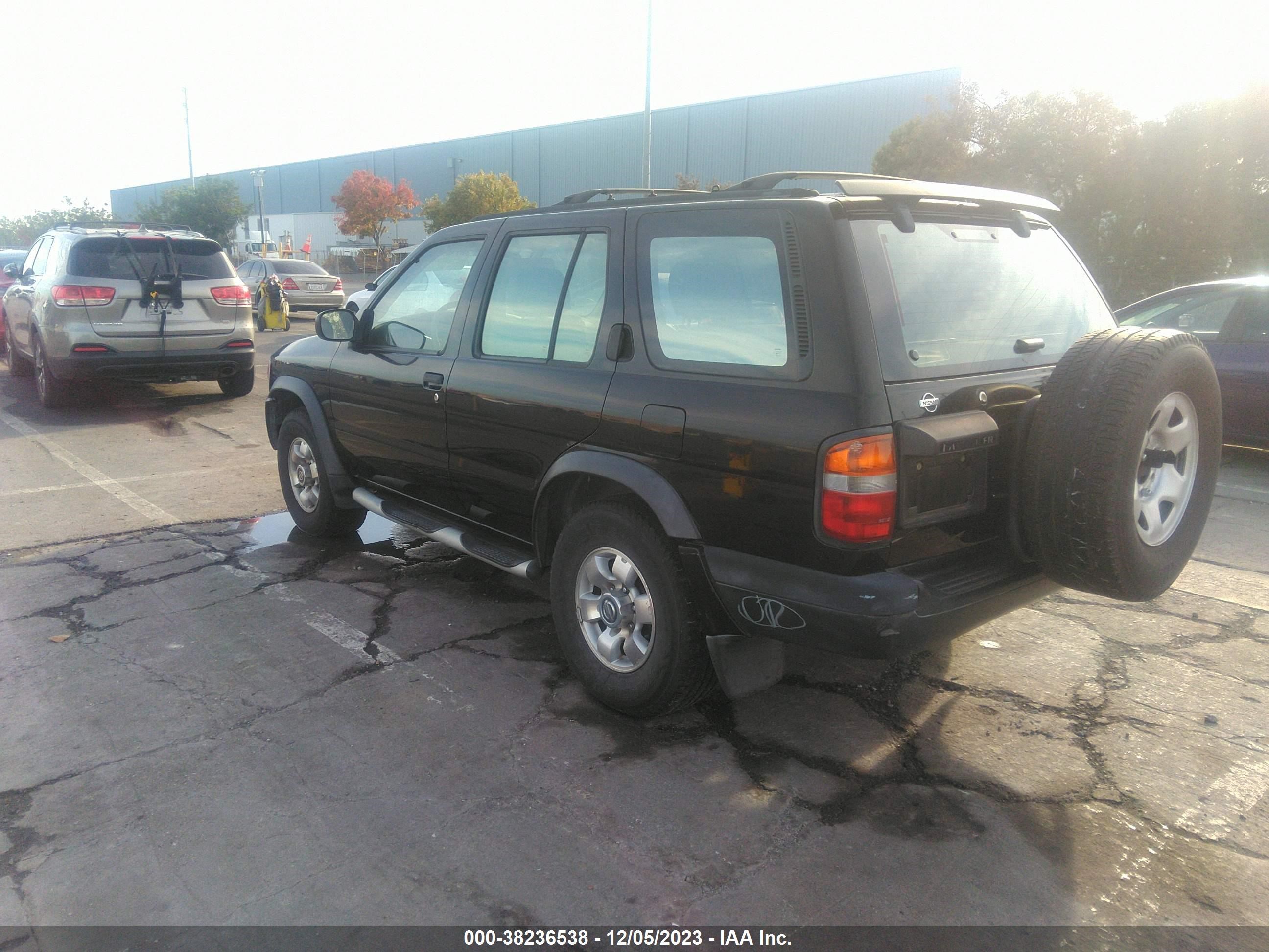 Photo 2 VIN: JN8AR05Y6VW153418 - NISSAN PATHFINDER 