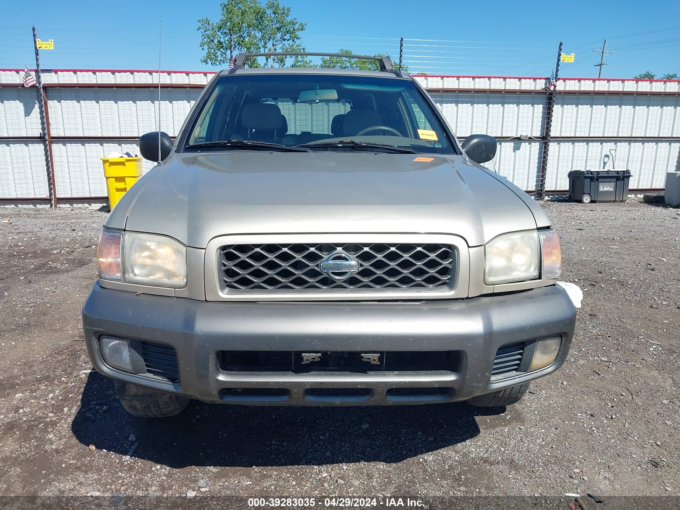 Photo 11 VIN: JN8AR07S2XW384778 - NISSAN PATHFINDER 