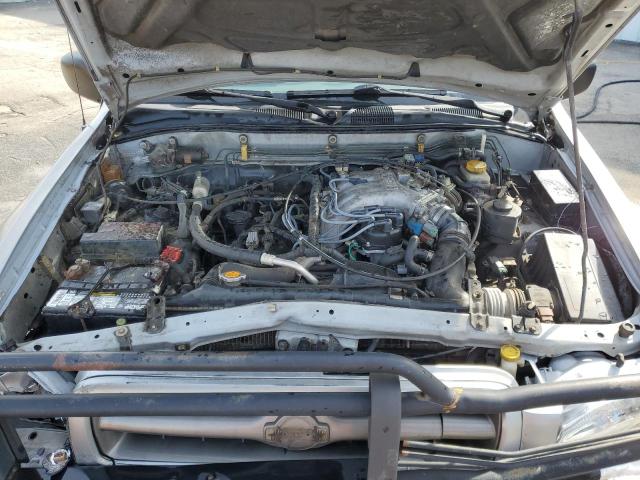 Photo 11 VIN: JN8AR07S4YW413800 - NISSAN PATHFINDER 