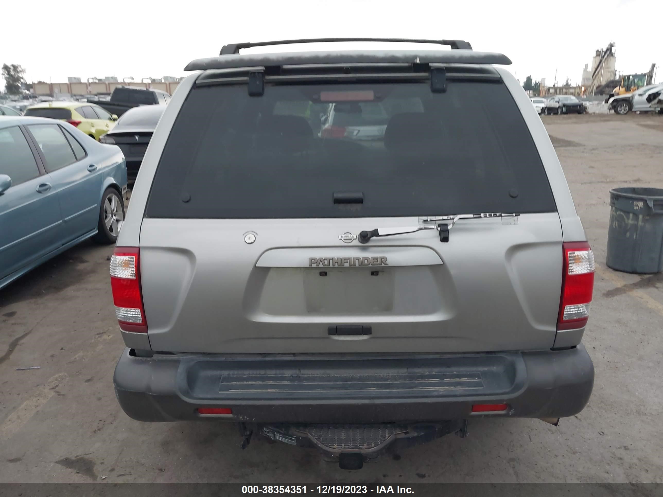 Photo 15 VIN: JN8AR07S7XW368169 - NISSAN PATHFINDER 