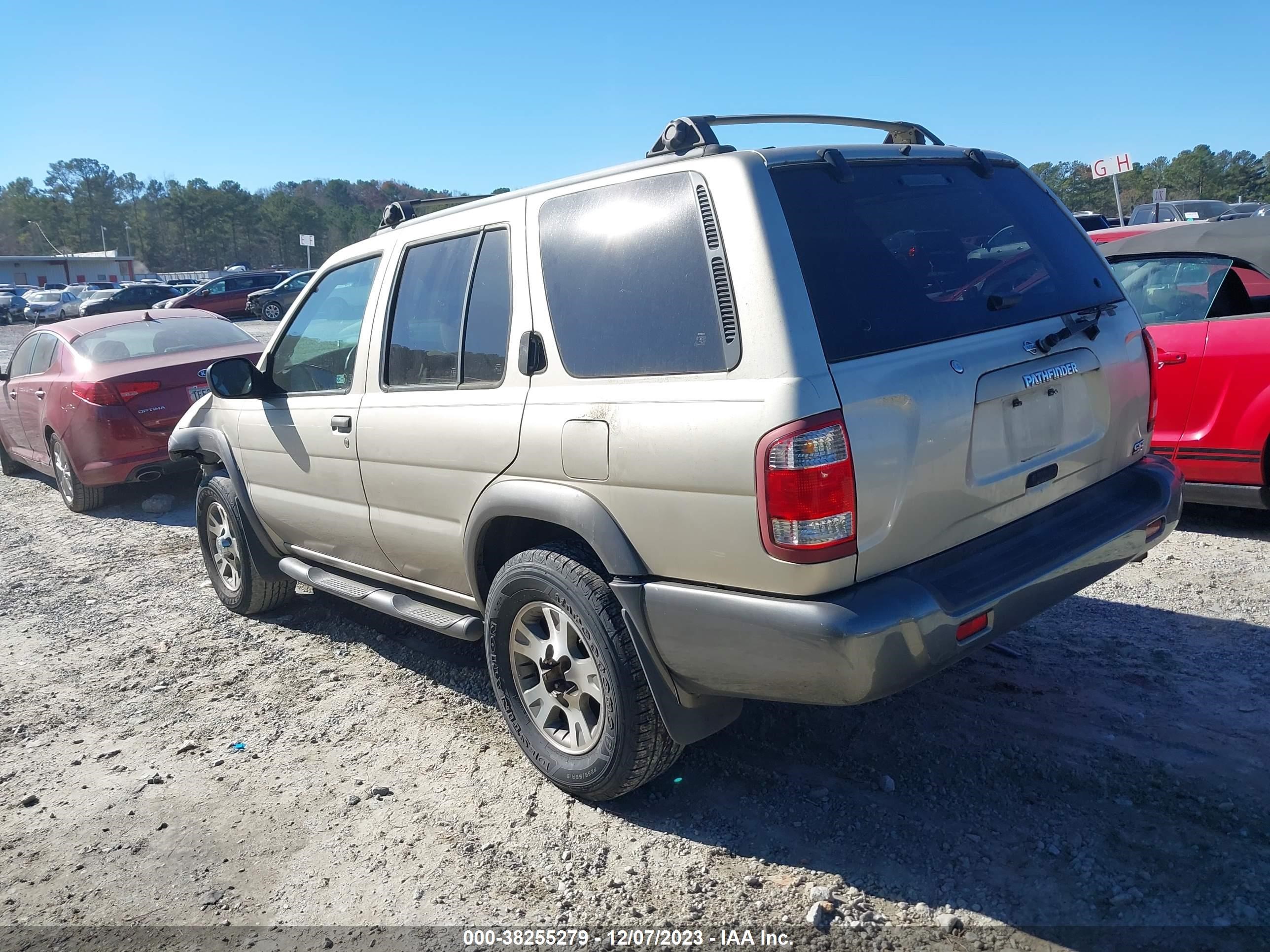 Photo 2 VIN: JN8AR07Y0YW404533 - NISSAN PATHFINDER 