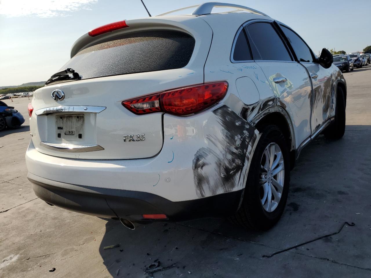 Photo 3 VIN: JN8AS1MU5CM121786 - INFINITI FX 